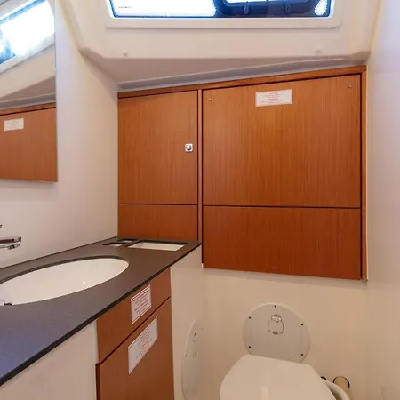 Bavaria Cruiser 46- Solaric *
